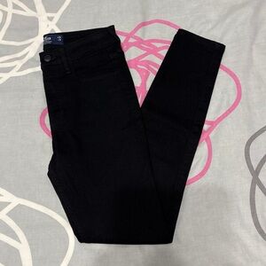 Hollister Black High-Rise Skinny Jeans